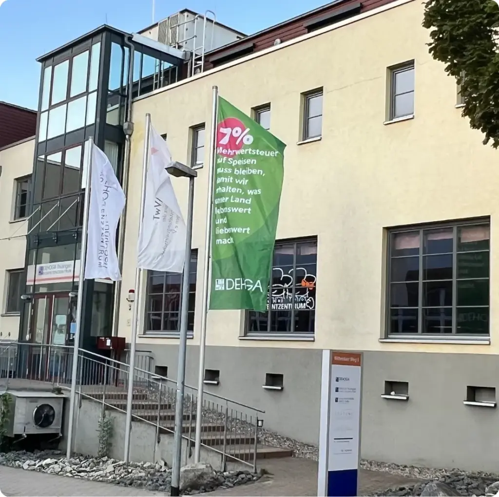 Außenansicht des DEHOGA Thüringen Kompetenzzentrums in Erfurt nahe dem Wohnheim Wohnen im Borntal